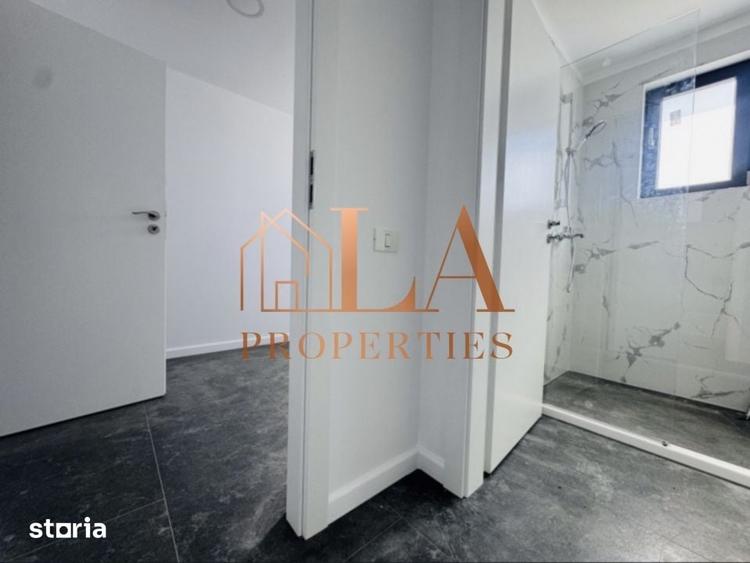Spațiu comercial, de 550 mp, în Domnești
