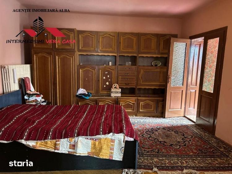 Casă cu 7 camere cu Teren 1000 Mp în Sebeș