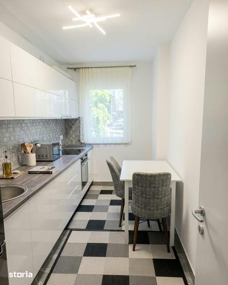 Apartament cu 2 camere decomandat în Tomis Plus