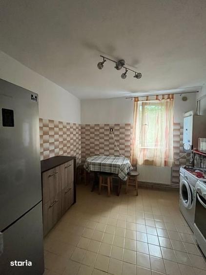 Inchiriez apartament 2 camere, zona 9 mai - 2