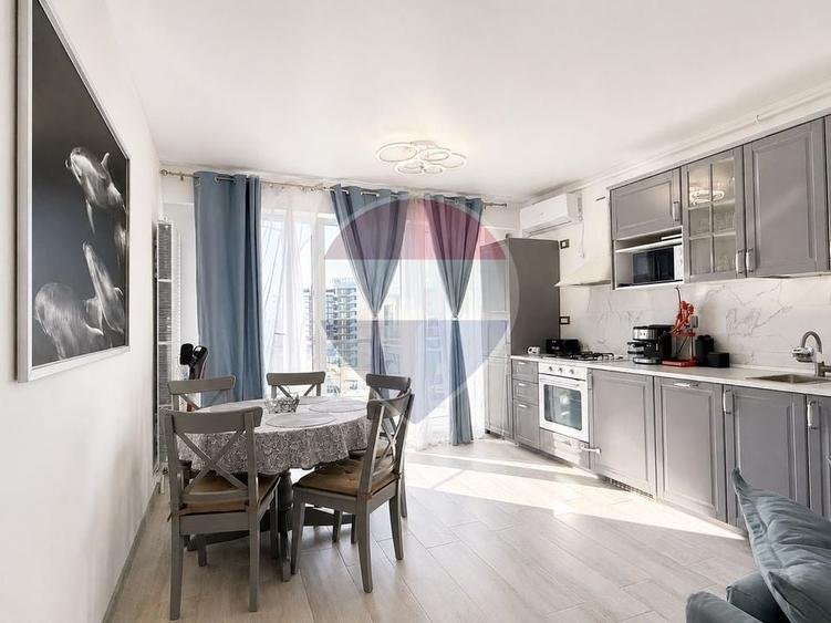 Apartament cu 2 camere decomandat, mobilat în Central
