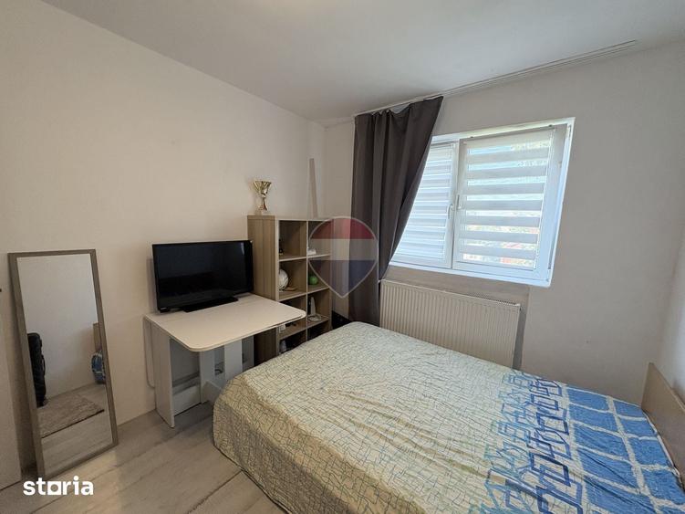 Apartament cu 3 camere în Aurel Vlaicu
