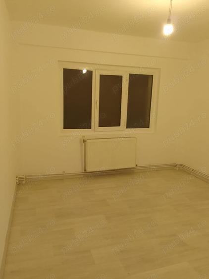 Apartament cu 3 camere decomandat în Zimbru