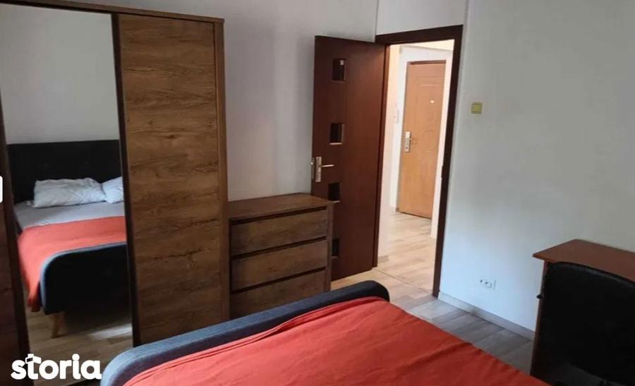 Apartament cu 2 camere decomandat în Plopilor