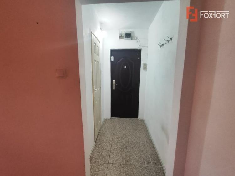 Apartament cu 2 camere semidecomandat, mobilat în Fortuna