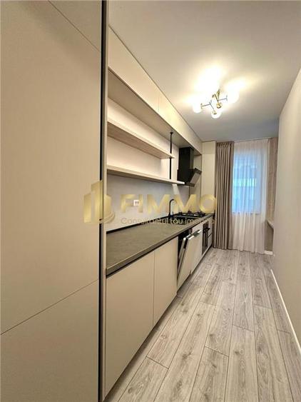 Apartament cu 3 camere semidecomandat, mobilat în Obcini