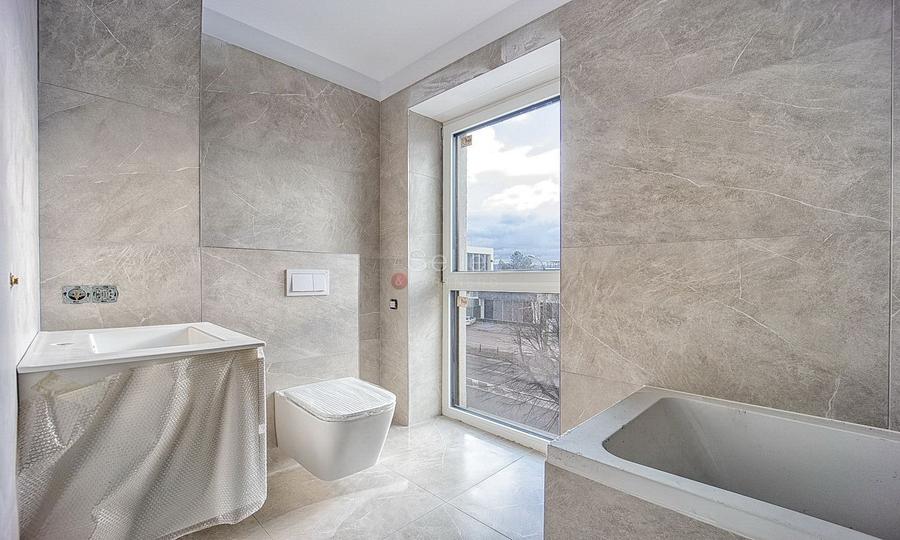 Apartament cu 2 camere decomandat în Astra