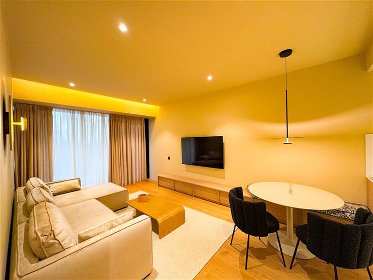Apartament cu 2 camere decomandat, mobilat în Floreasca