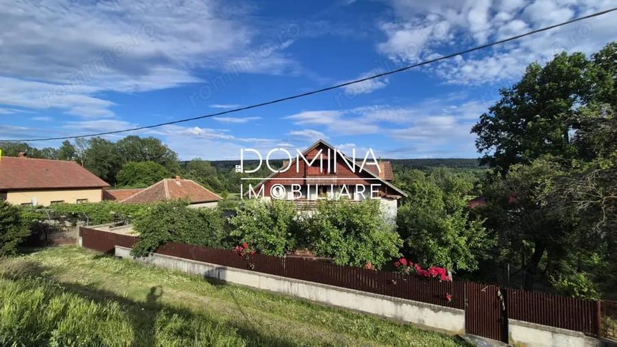Casă cu 3 camere cu Teren 1000 Mp în Bengești