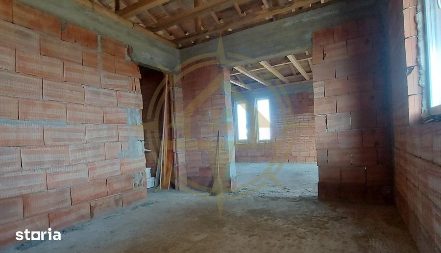 Casă cu 3 camere cu Teren 390 Mp în Crevedia