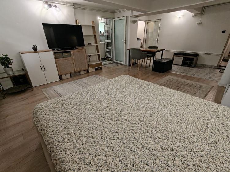 Apartament semidecomandat în Andrei Mureșanu