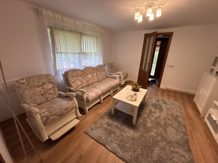 Casă cu 3 camere în Lunca