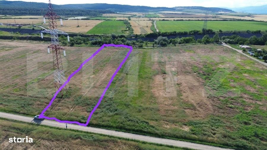 Teren intravilan 2.056 mp | Doua fronturi stradale | Zona rezidentiala - 1