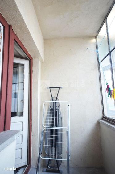 Apartament cu 4 camere decomandat în Gară