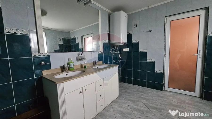Casă cu 5 camere cu Teren 526 Mp în Chilișeni