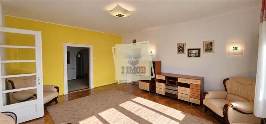 Apartament cu 4 camere circular, mobilat în Sub Arini