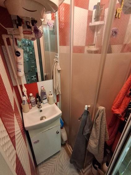 Apartament semidecomandat în Palazu Mare