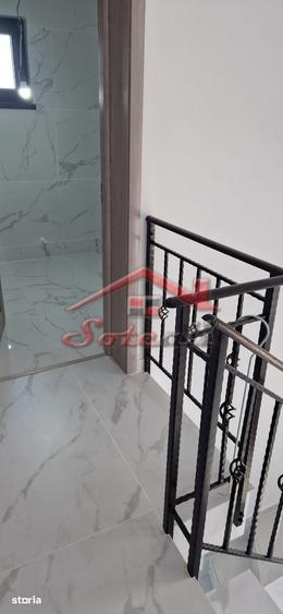 Casă cu 4 camere cu Teren 500 Mp în Cornu