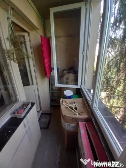 Apartament cu 3 camere decomandat în Săsar