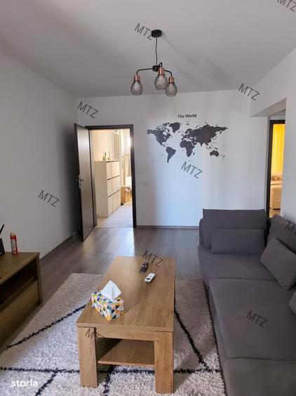 Apartament cu 3 camere semidecomandat în Dorobanți