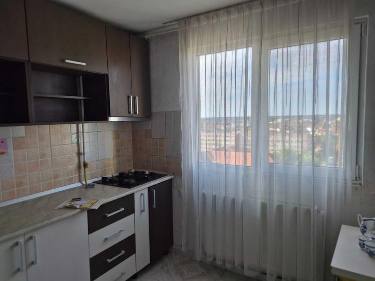 Apartament cu 3 camere decomandat în Fortuna