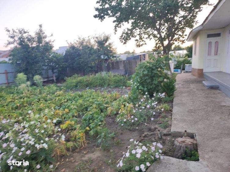 Casă cu 4 camere în Matca