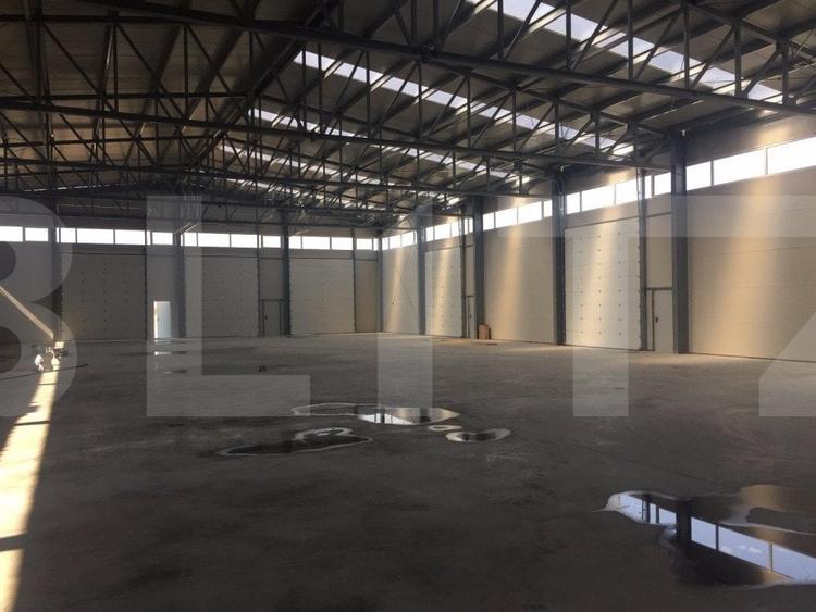 Spațiu industrial, de 2,000 mp, în Exterior Vest