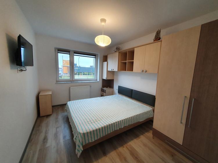 Coresi, 2 camere mobilat, parcare, 450 euro - 4