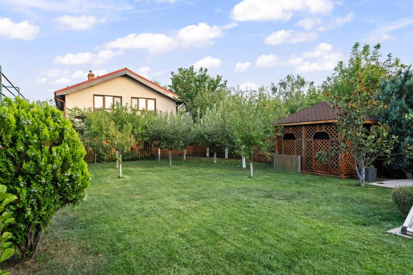 Casă individuală cu 5 camere cu Piscina în Snagov