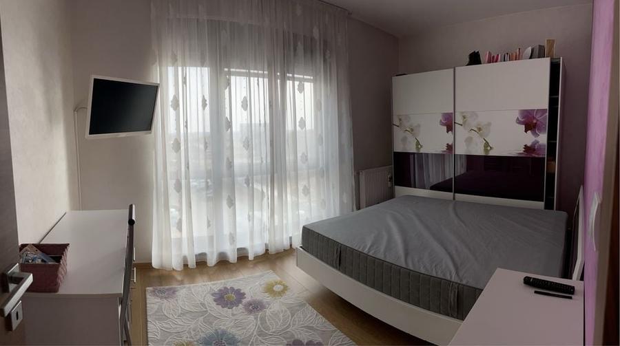 Apartament cu 3 camere în Popoveni