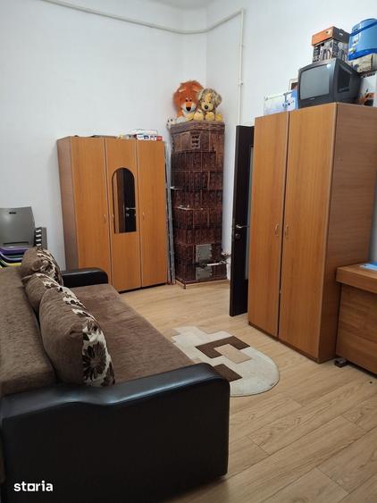 Casă cu 3 camere cu Teren 700 Mp în Central