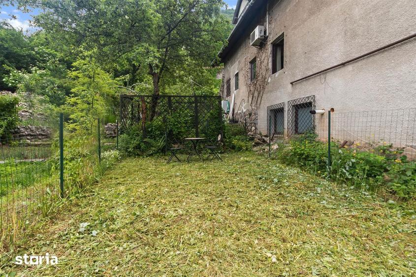 Apartament cu 3 camere decomandat, mobilat în Centrul Istoric
