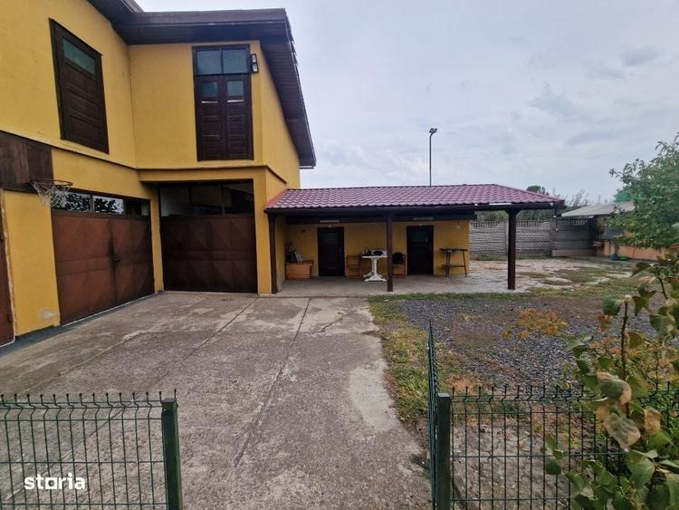 Casă cu 4 camere cu Teren 1500 Mp în Bazoș