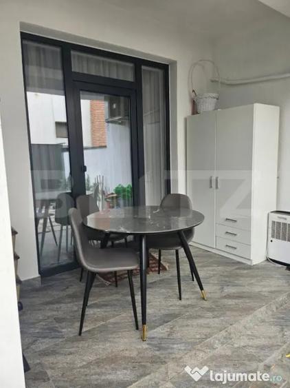 Casă cu 4 camere cu Teren 345 Mp în Valea Adâncă