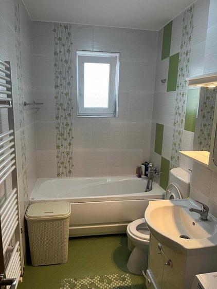 Apartament cu 2 camere decomandat, mobilat în Turnișor