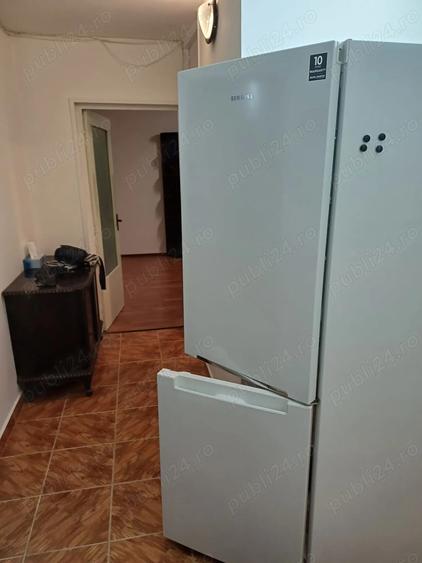 Apartament cu 2 camere decomandat în Timpuri Noi