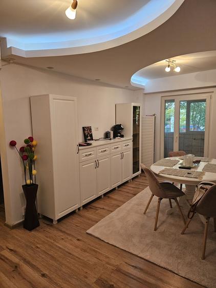 Apartament cu 2 camere decomandat în Popoveni