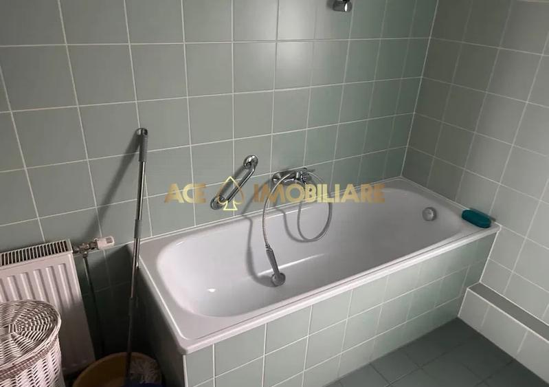 Apartament cu 3 camere semidecomandat, mobilat în Chitila