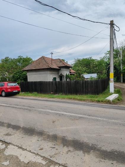 Casă cu 3 camere în Beiu
