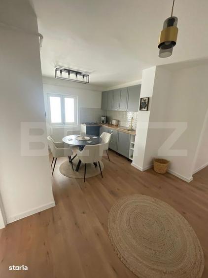 Apartament cu 3 camere decomandat, mobilat în Rovine