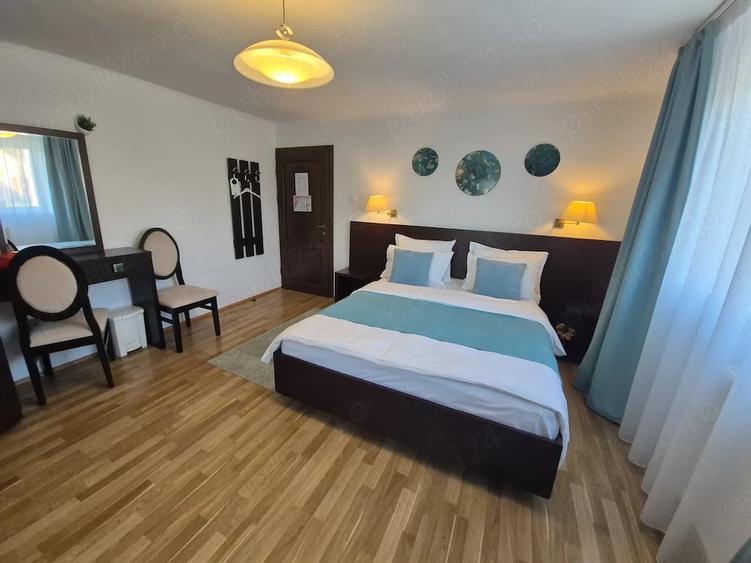 Casă cu 6 camere cu Teren 800 Mp în Central