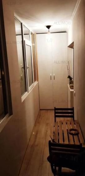 Apartament cu 3 camere decomandat în Ultracentral