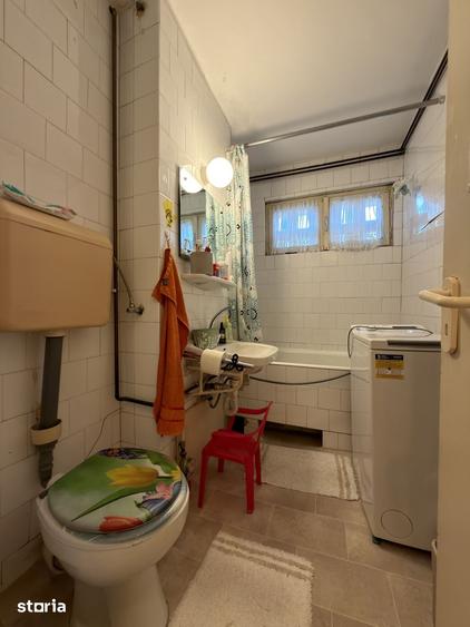 Apartament cu 4 camere decomandat, mobilat în Circumvalațiunii