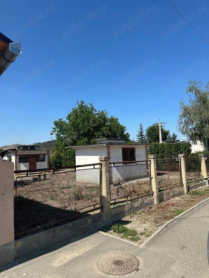 Teren de 553 mp, în Central