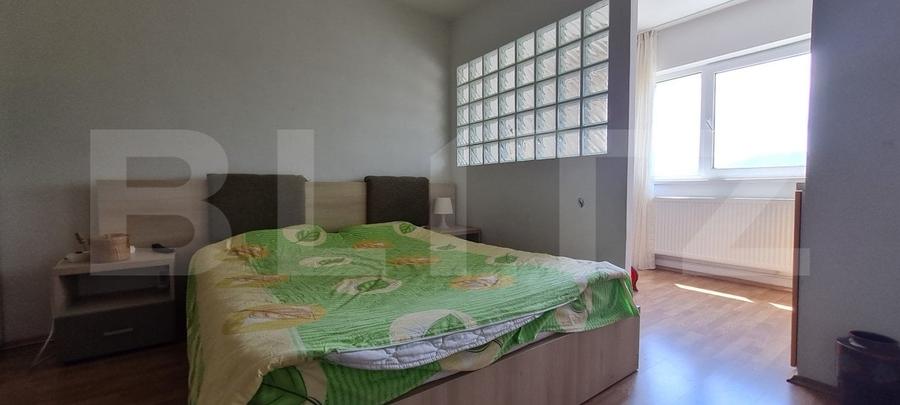 Apartament cu 3 camere semidecomandat, mobilat în Gării