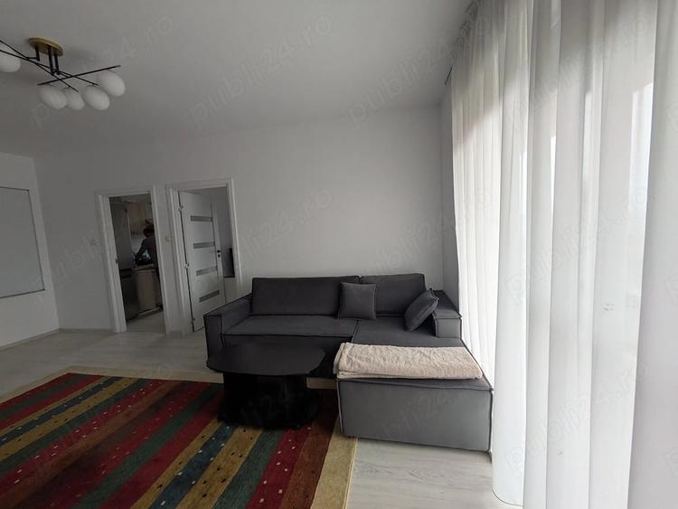 Apartament cu 2 camere semidecomandat în Bună Ziua