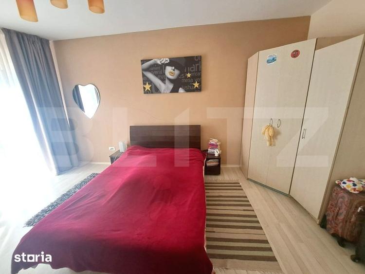 Casă cu 6 camere cu Canalizare în Cristian