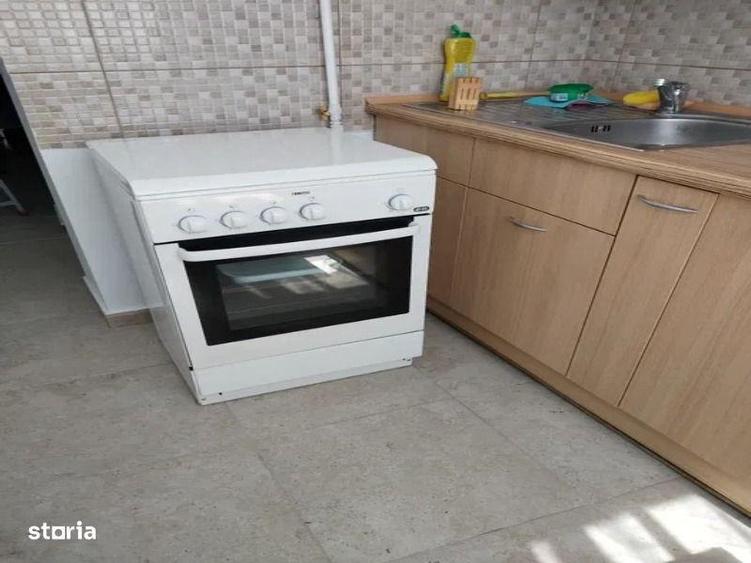 Apartament cu 2 camere decomandat în Circumvalațiunii
