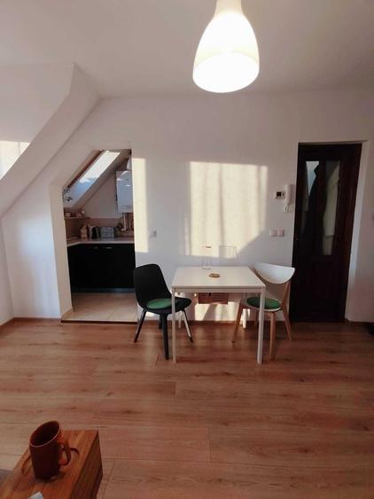 Apartament cu 2 camere semidecomandat în Sângeorgiu de Mureș