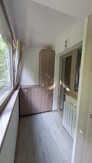 Apartament cu 2 camere semidecomandat, mobilat în Podu Roș
